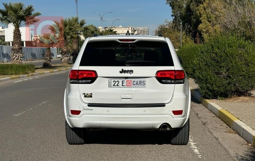 جيب جراند شيروكي